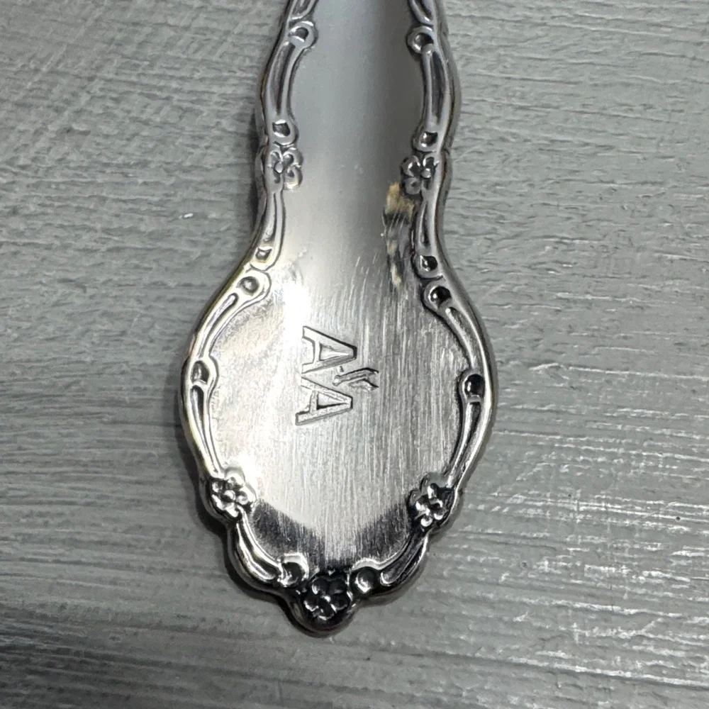American Airlines Vintage Oneida Community Stainless Steel Set of 8 Spoons